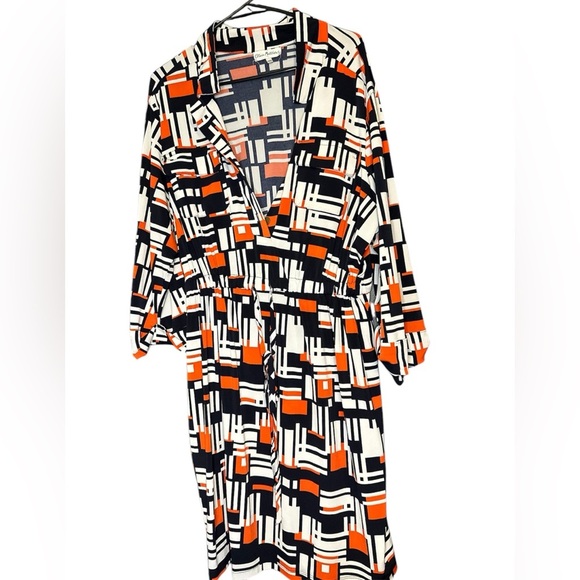 Dresses & Skirts - Geometric Print Robe - Black, White, and Orange